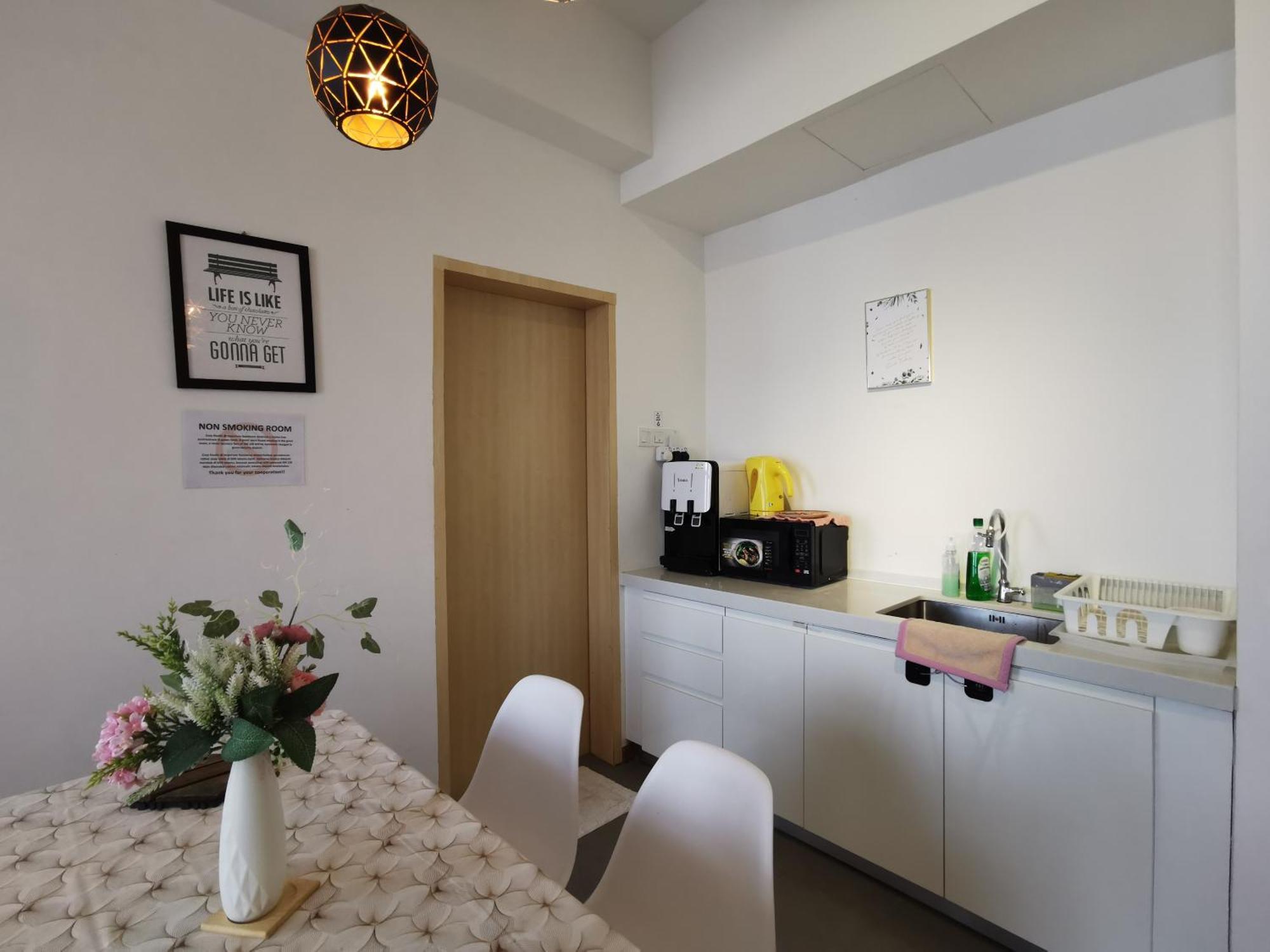 Diy Guest House Studio - Imperium Residence Kuantan Luaran gambar